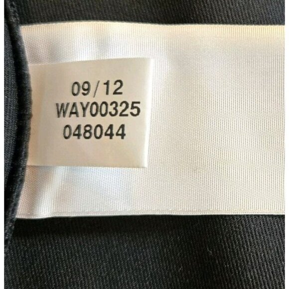 Reebok Black Full Zip Athletic Jacket Womens Medium Stretch Lightweight Ruffle - Picture 8 of 10